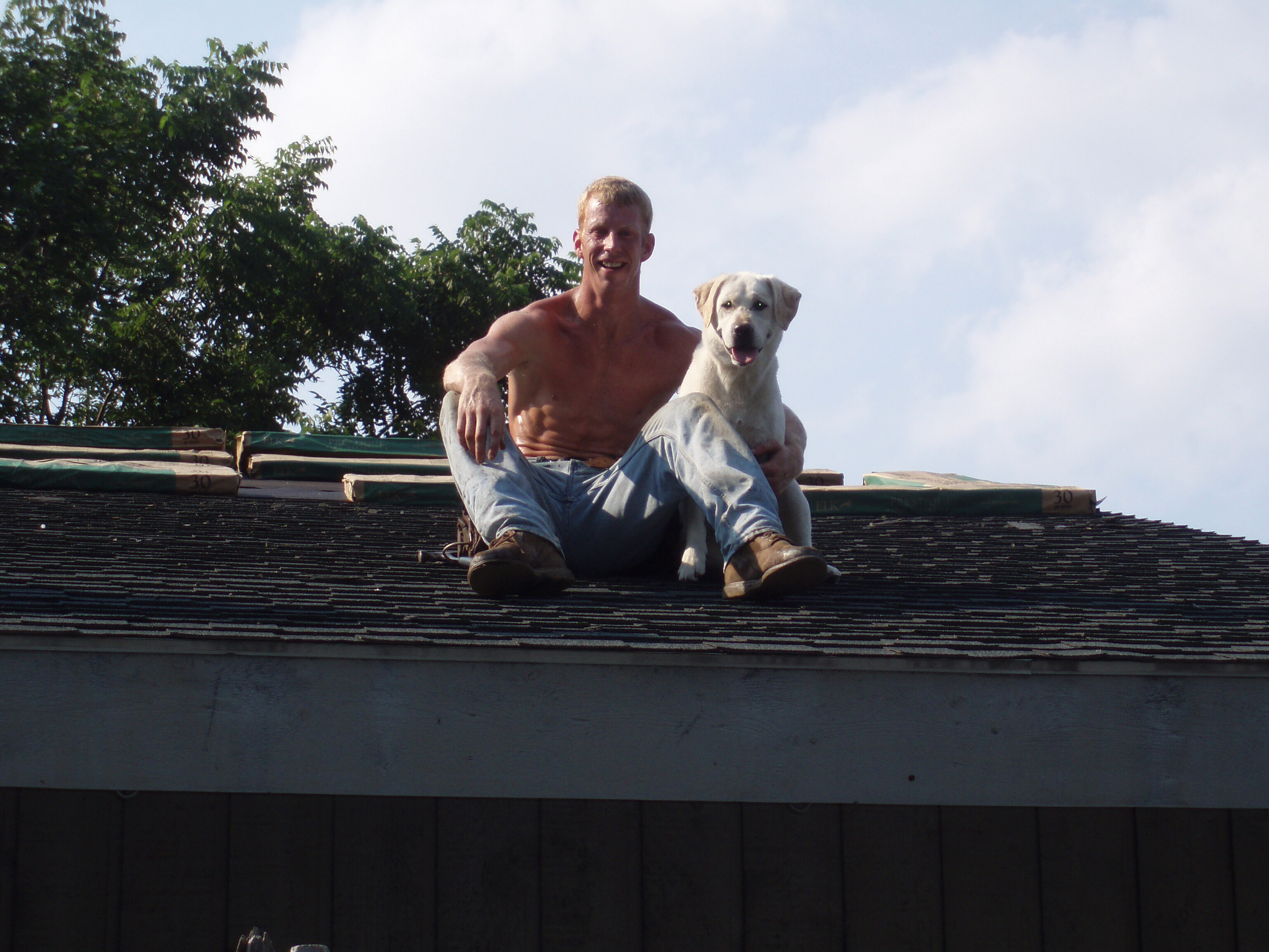 152. Josie the roofer For more Gre