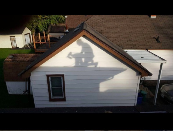 23. Love me a roofing silhouette