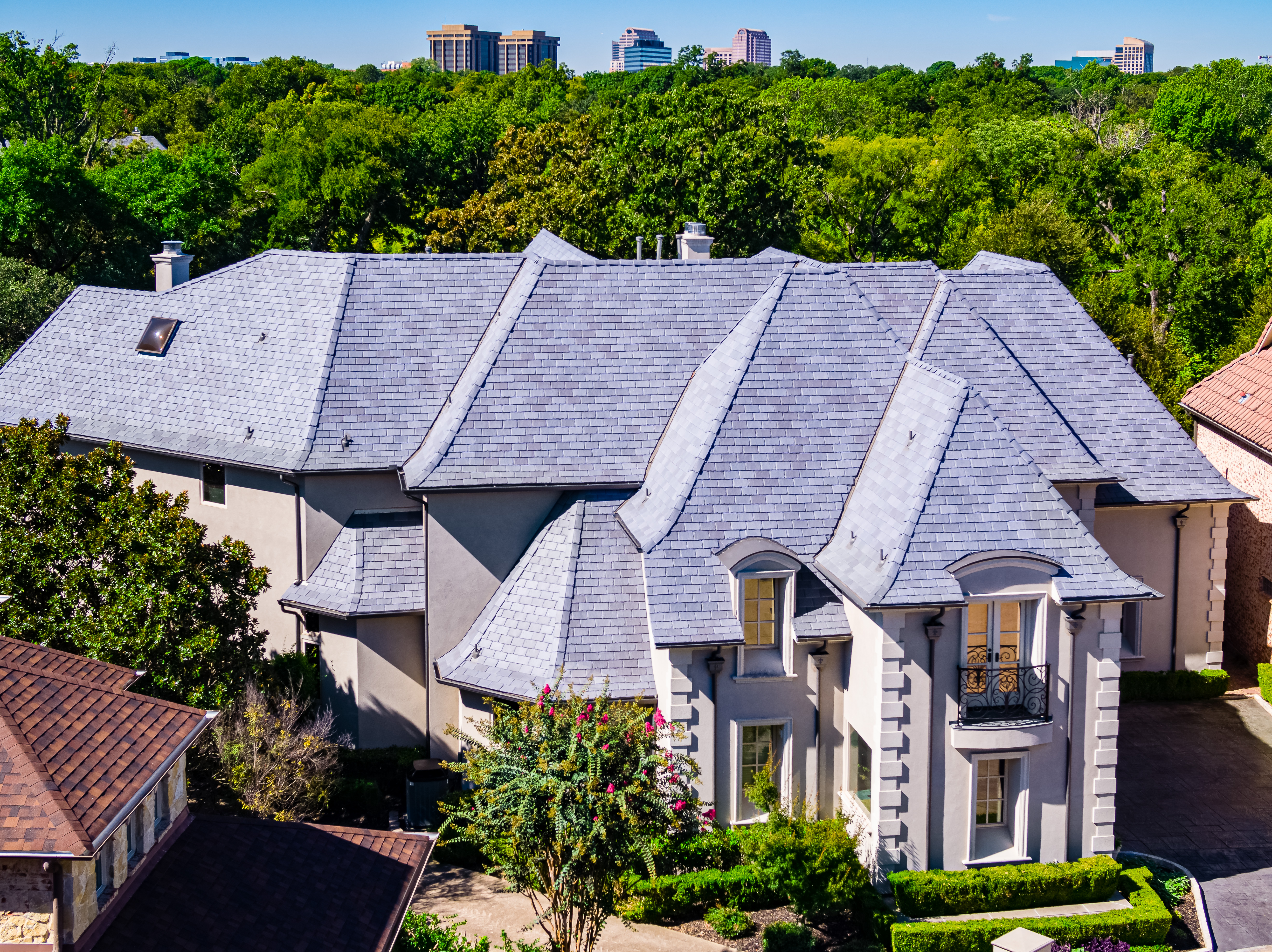2021 POY - Absolute Construction - Single-Width Slate - Castle Gray Cool Roof - Front