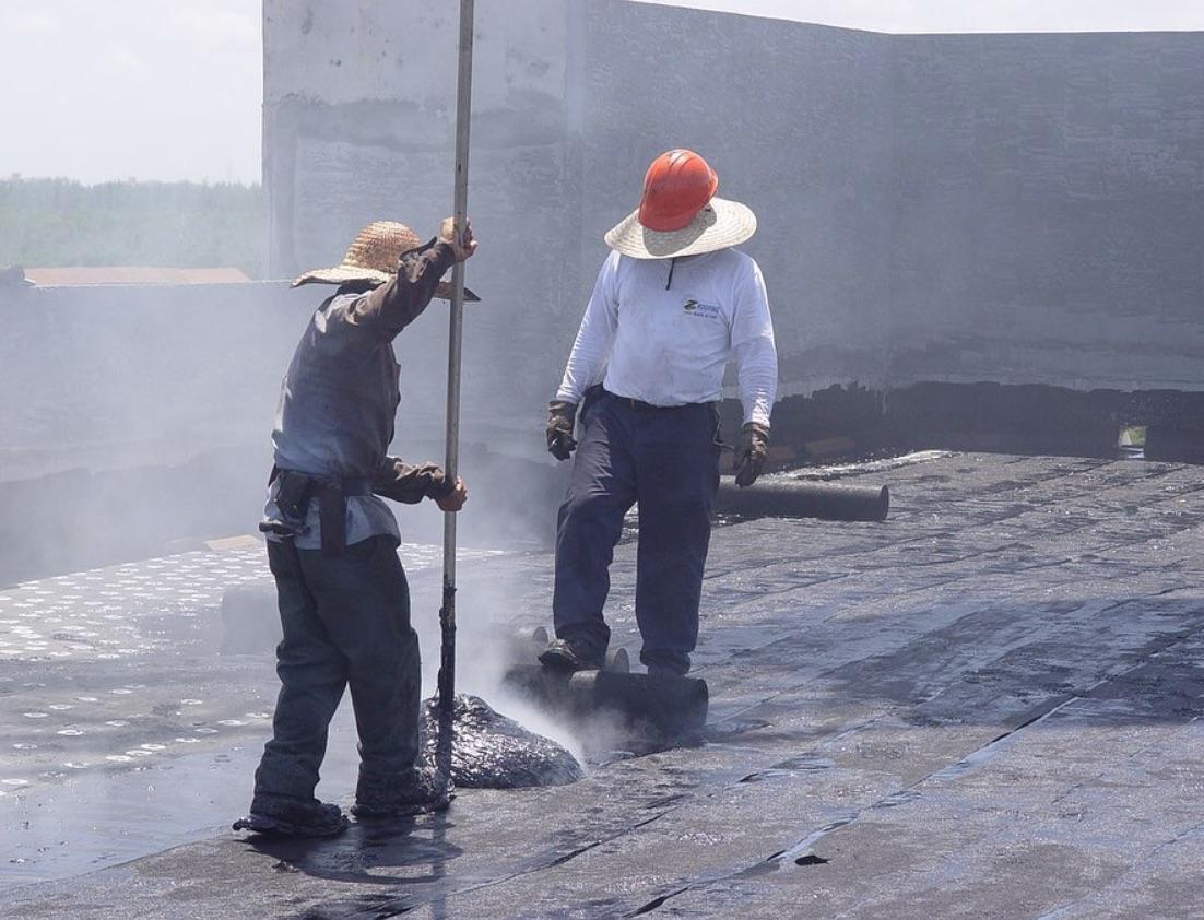 Roofers In Action