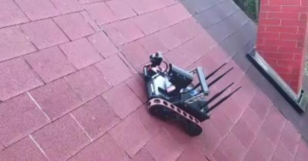 RT3 Inventor Slips on Roof